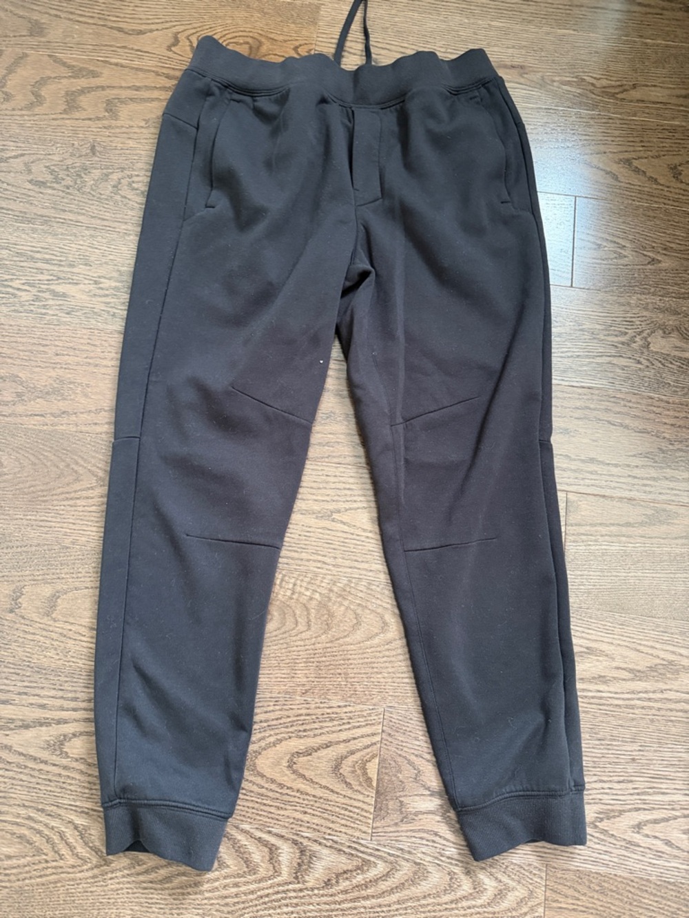 VRST brand from Dicks Men's Black perfect Jogger Sweats